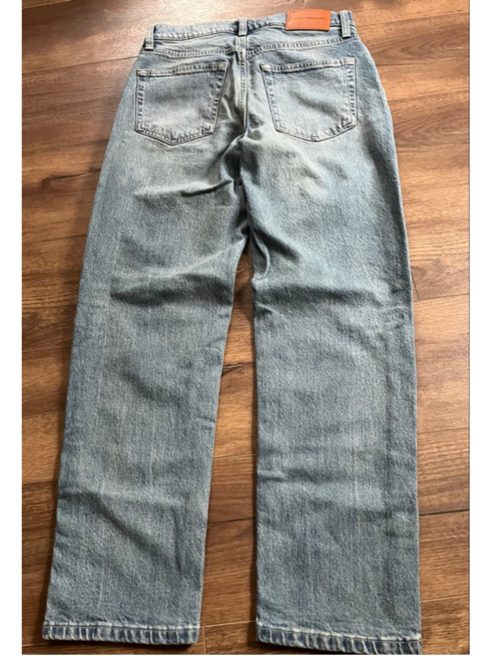 Lucky Brand boy mid rise relaxed straight jeans size 4 - Picture 3 of 9
